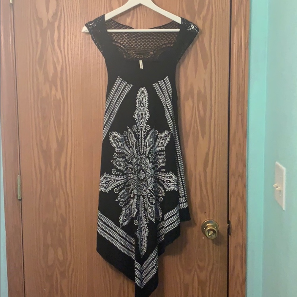 Black casual dress